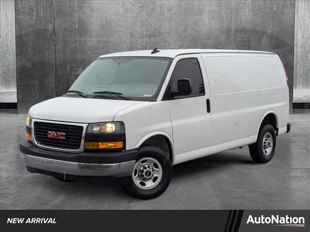 2021 GMC Savana Base