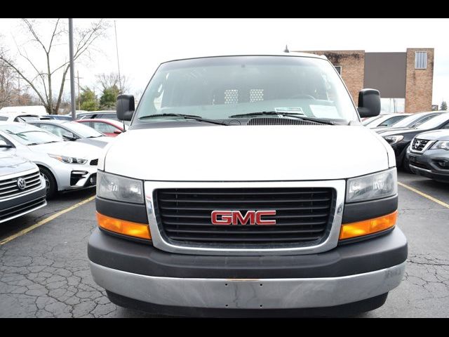 2021 GMC Savana Base