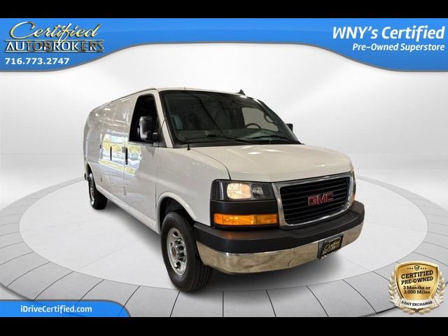 2021 GMC Savana Base