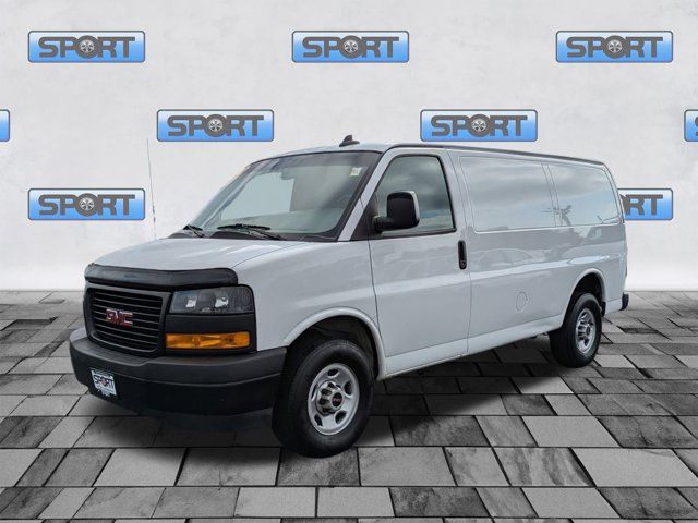 2021 GMC Savana Base