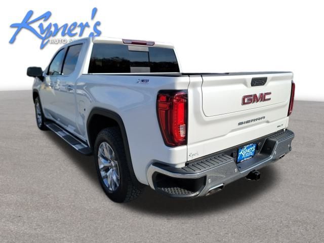 2021 GMC Sierra 1500 SLT