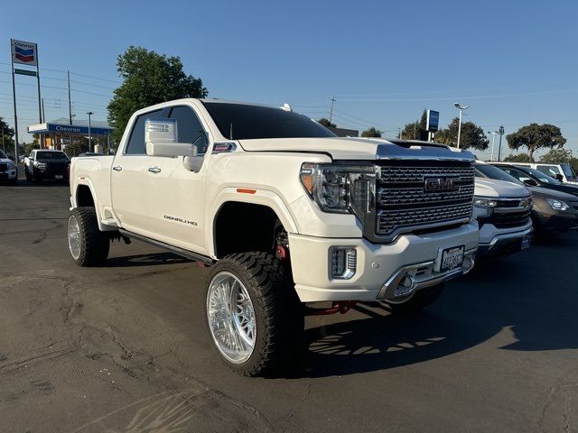 2021 GMC Sierra 2500HD Denali