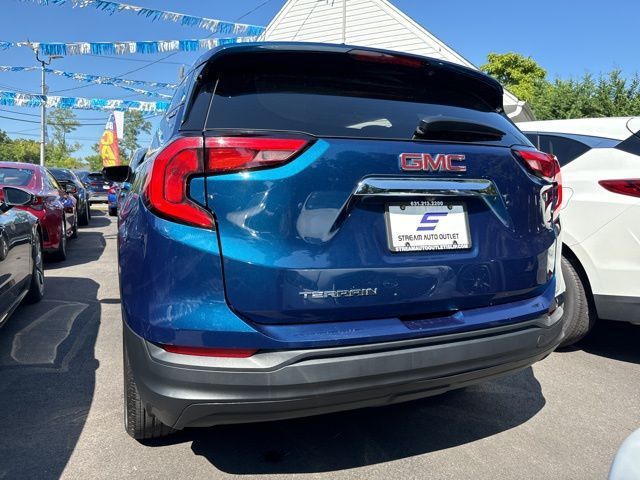 2021 GMC Terrain SLE