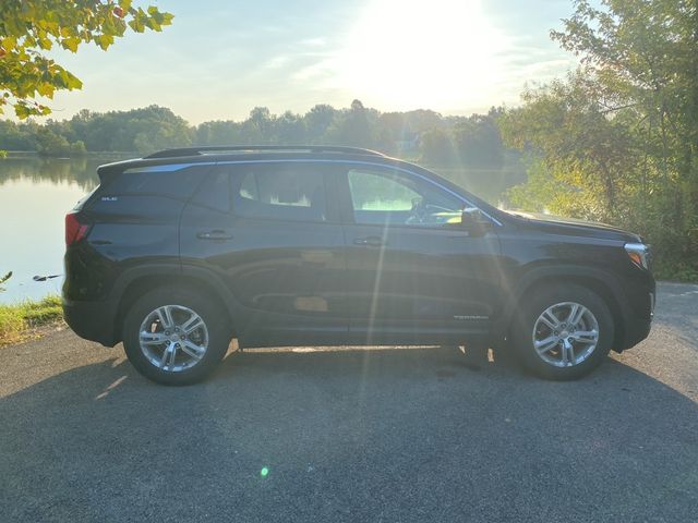 2021 GMC Terrain SLE