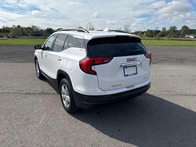 2021 GMC Terrain SLE