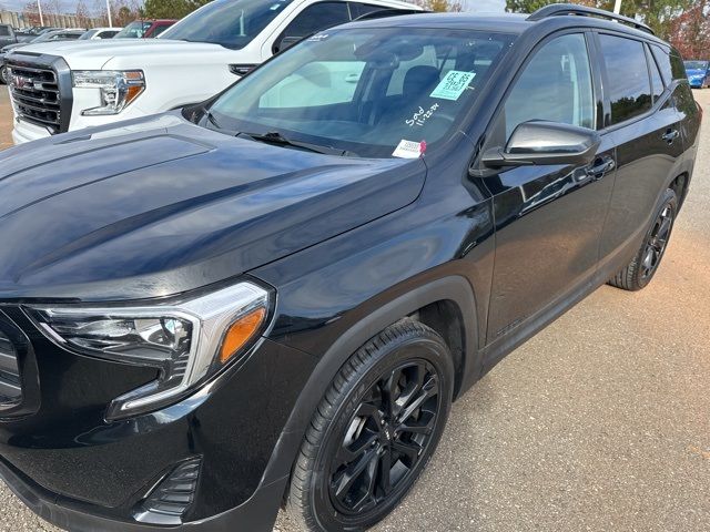 2021 GMC Terrain SLE