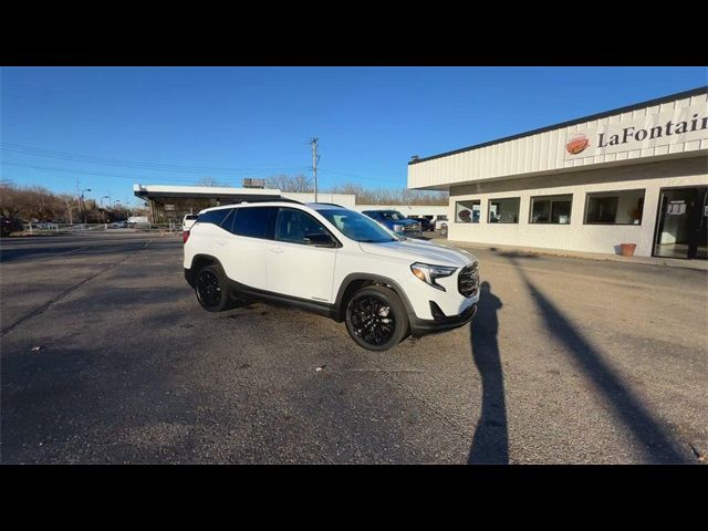 2021 GMC Terrain SLT