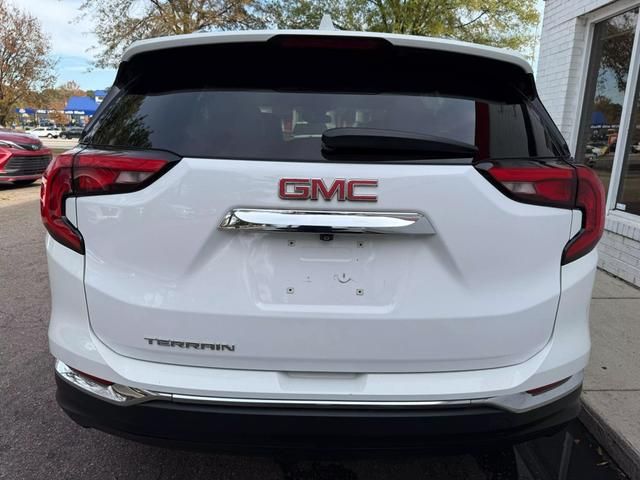 2021 GMC Terrain SLT