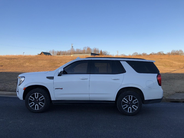 2021 GMC Yukon AT4