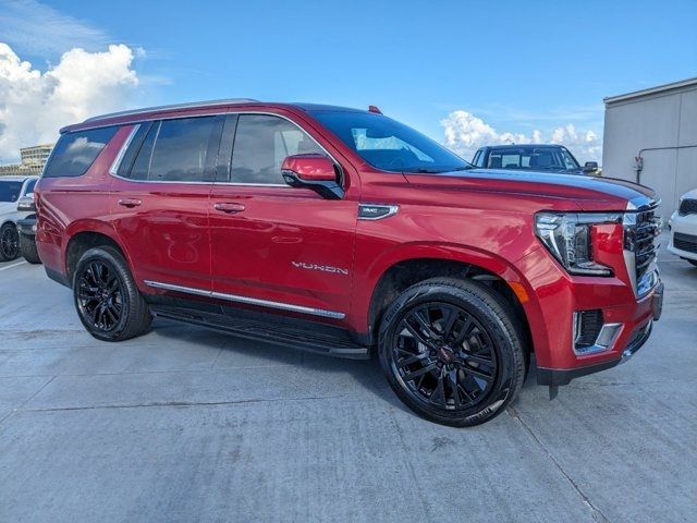 2021 GMC Yukon SLT