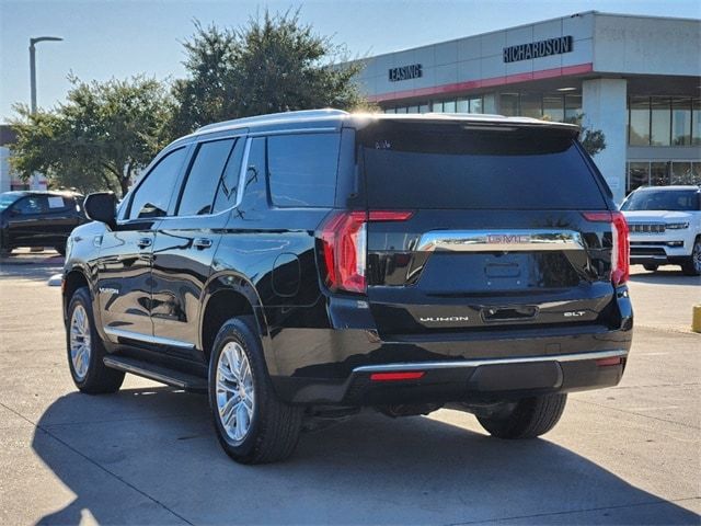 2021 GMC Yukon SLT