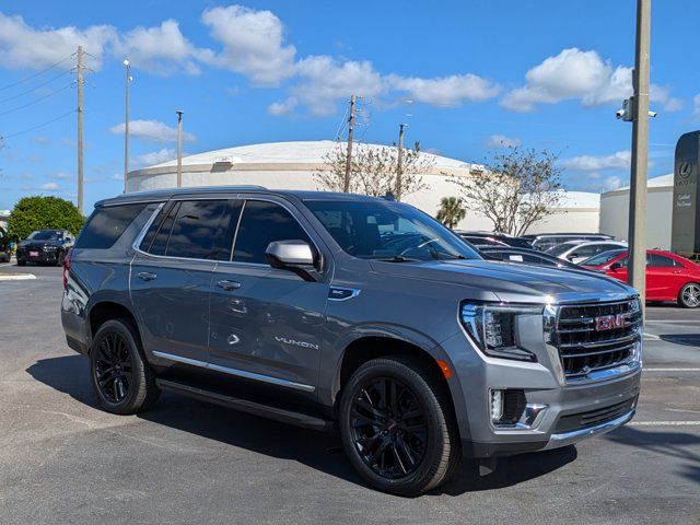 2021 GMC Yukon SLT