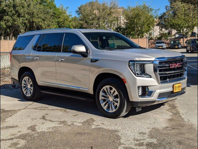 2021 GMC Yukon SLT