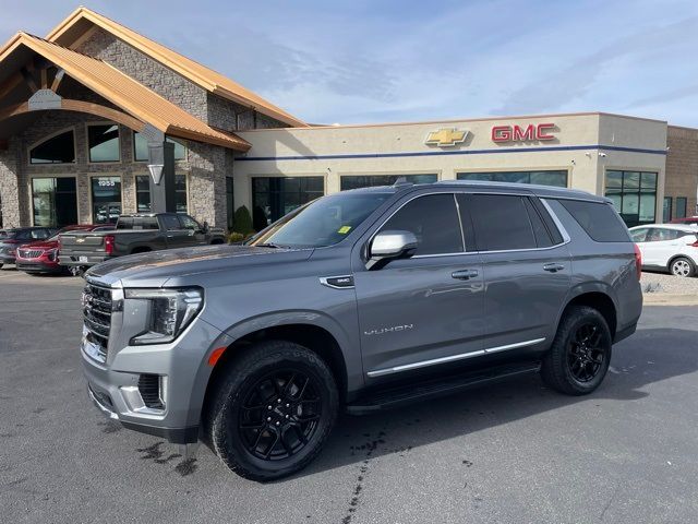 2021 GMC Yukon SLT