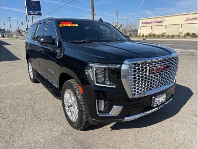 2021 GMC Yukon SLT