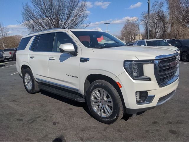 2021 GMC Yukon SLT