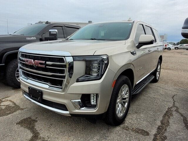 2021 GMC Yukon SLT