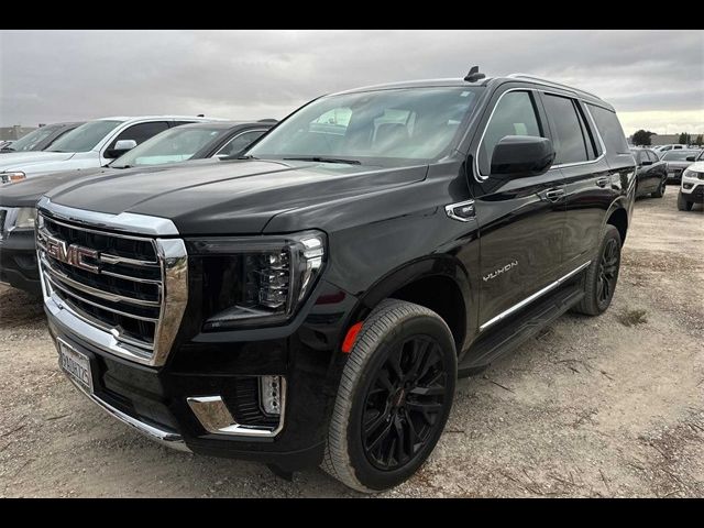 2021 GMC Yukon SLT