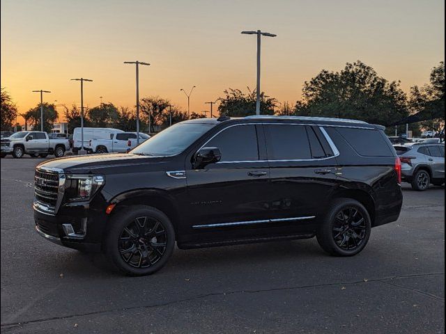 2021 GMC Yukon SLT