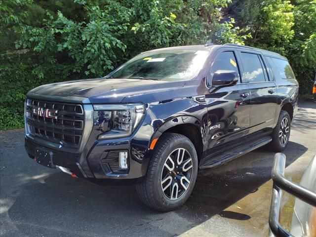 2021 GMC Yukon XL AT4