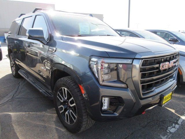 2021 GMC Yukon XL AT4