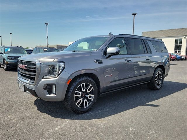 2021 GMC Yukon XL AT4