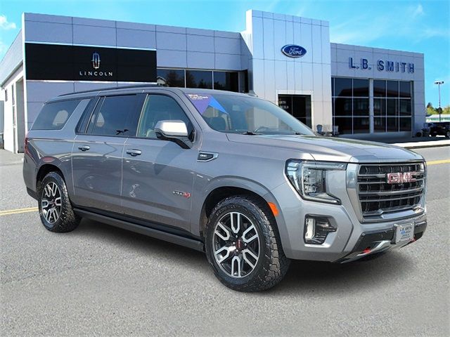 2021 GMC Yukon XL AT4