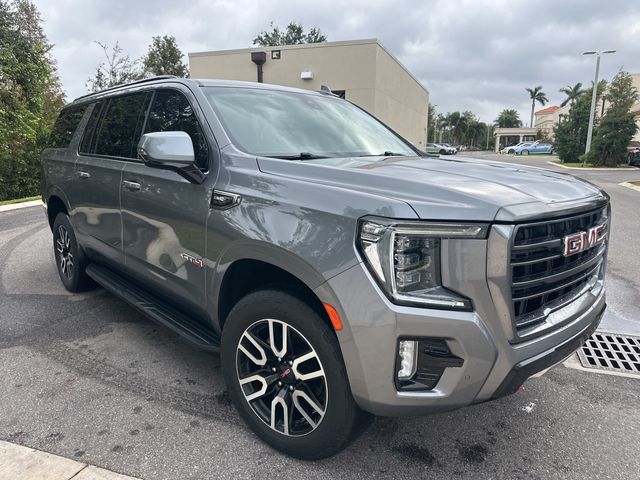 2021 GMC Yukon XL AT4