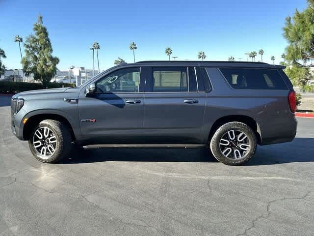 2021 GMC Yukon XL AT4