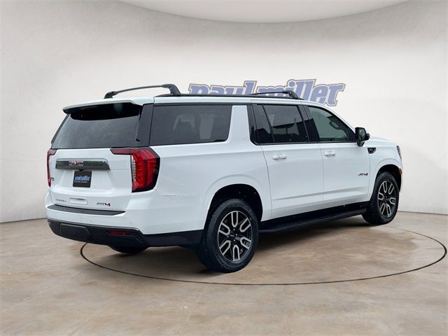 2021 GMC Yukon XL AT4