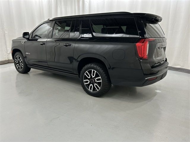 2021 GMC Yukon XL AT4