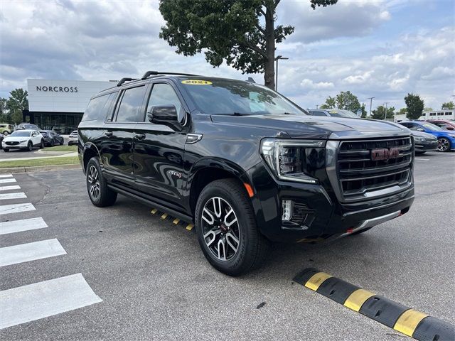 2021 GMC Yukon XL AT4