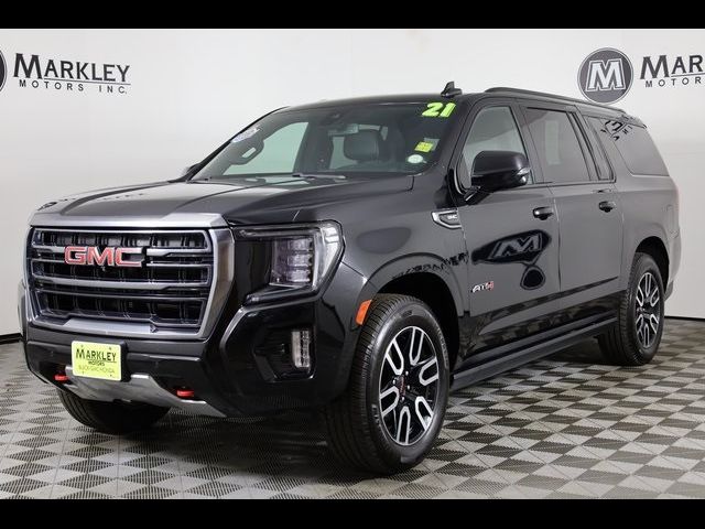 2021 GMC Yukon XL AT4