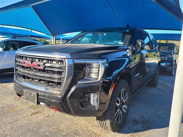 2021 GMC Yukon XL AT4