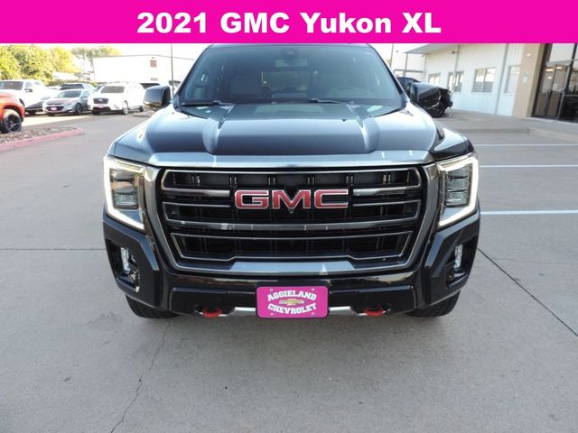 2021 GMC Yukon XL AT4