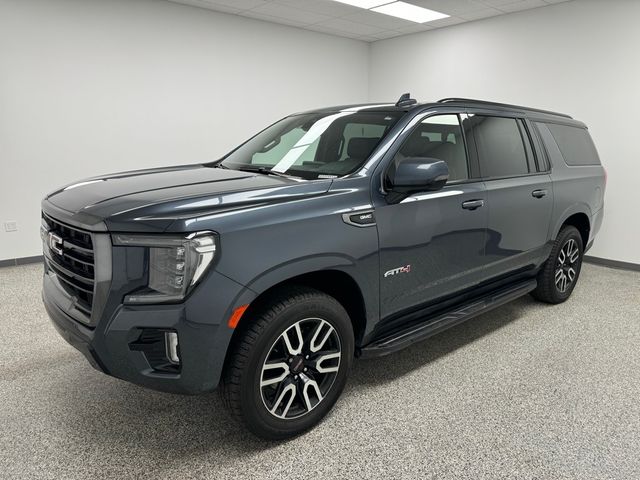 2021 GMC Yukon XL AT4