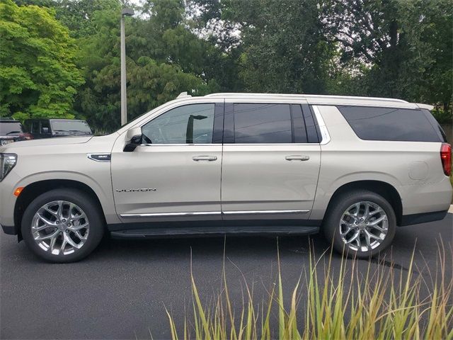 2021 GMC Yukon XL SLT