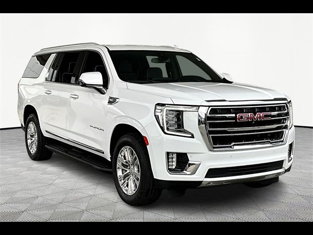 2021 GMC Yukon XL SLT