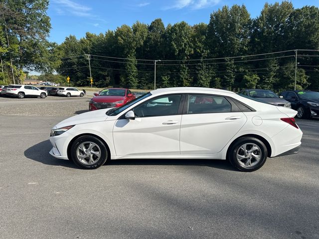 2021 Hyundai Elantra SE