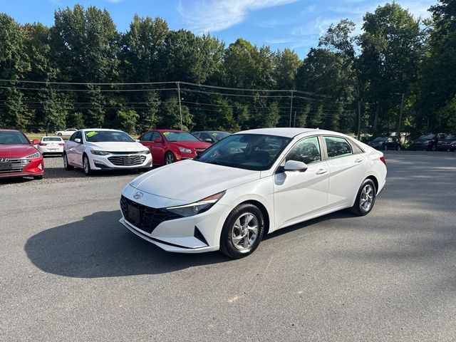 2021 Hyundai Elantra SE