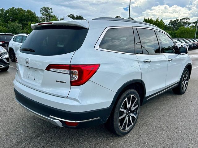 2021 Honda Pilot Touring 7-Passenger