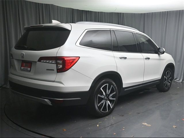 2021 Honda Pilot Touring 8-Passenger