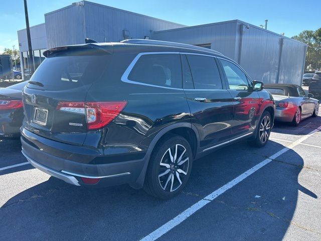 2021 Honda Pilot Touring 8-Passenger