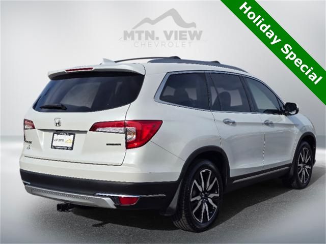 2021 Honda Pilot Touring 8-Passenger