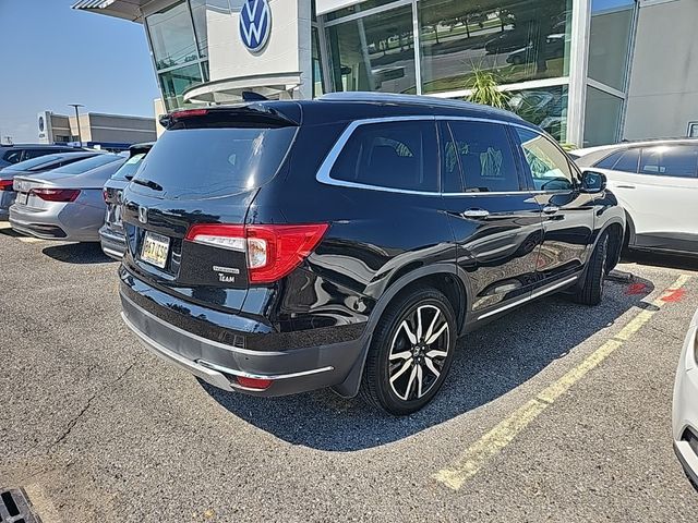 2021 Honda Pilot Touring 8-Passenger