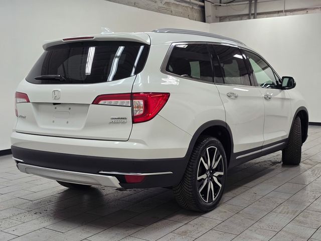 2021 Honda Pilot Touring 8-Passenger