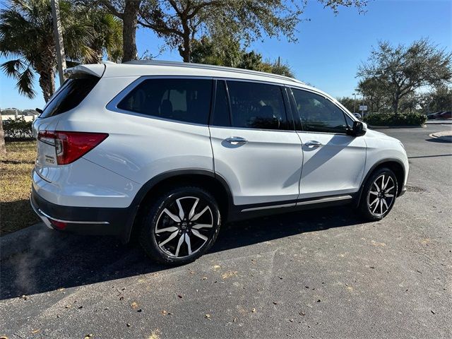 2021 Honda Pilot Touring 8-Passenger