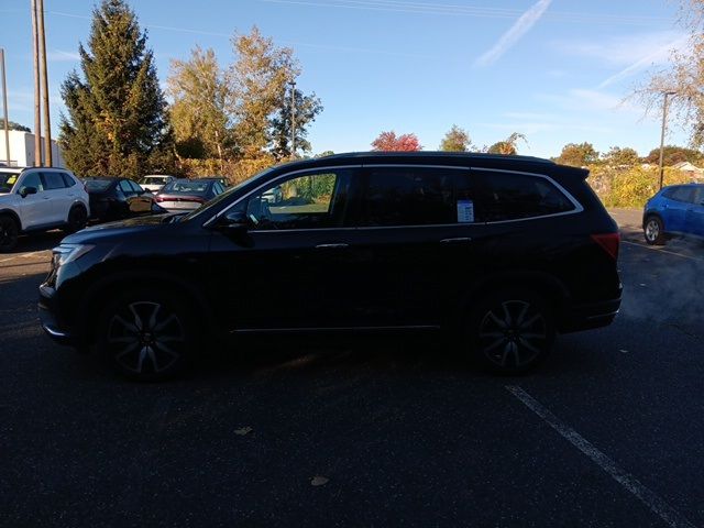 2021 Honda Pilot Touring 8-Passenger