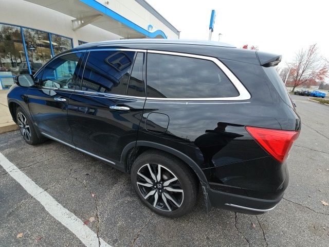 2021 Honda Pilot Touring 8-Passenger