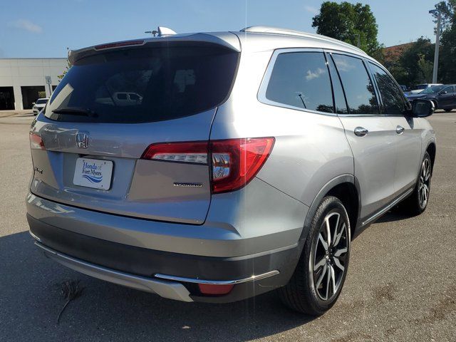 2021 Honda Pilot Touring 8-Passenger